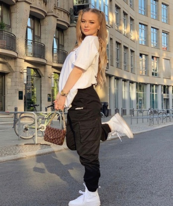 Анкета проститутки Ксения - город Бахмач, 23 года, №12527